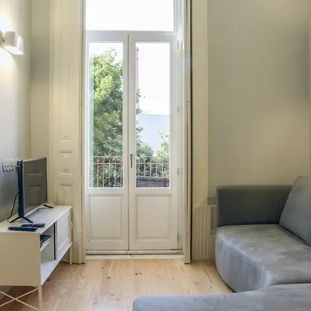 Classic Comfort At Center Porto