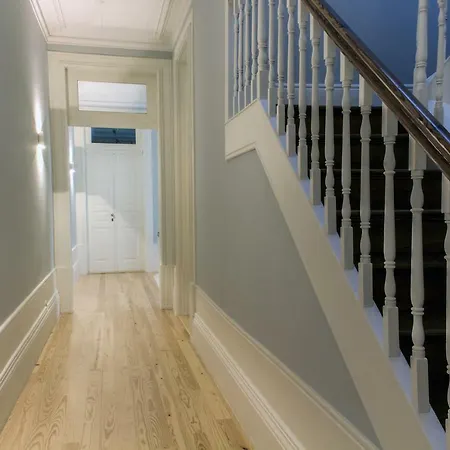 Classic Comfort At Center *