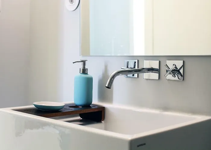 Classic Comfort At Center Porto